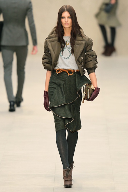 0223-burberry-fall-2012-puffer-jacket_fa.jpg